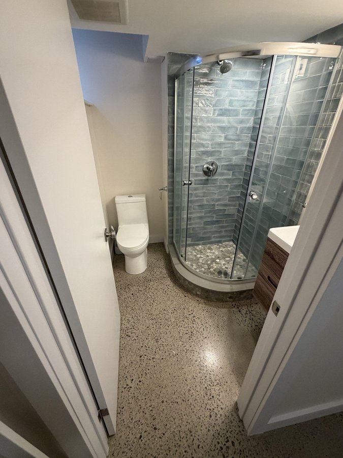172 High Park Avenue - Photo 17