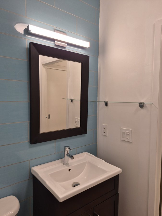 233 Carlaw Avenue - Photo 13