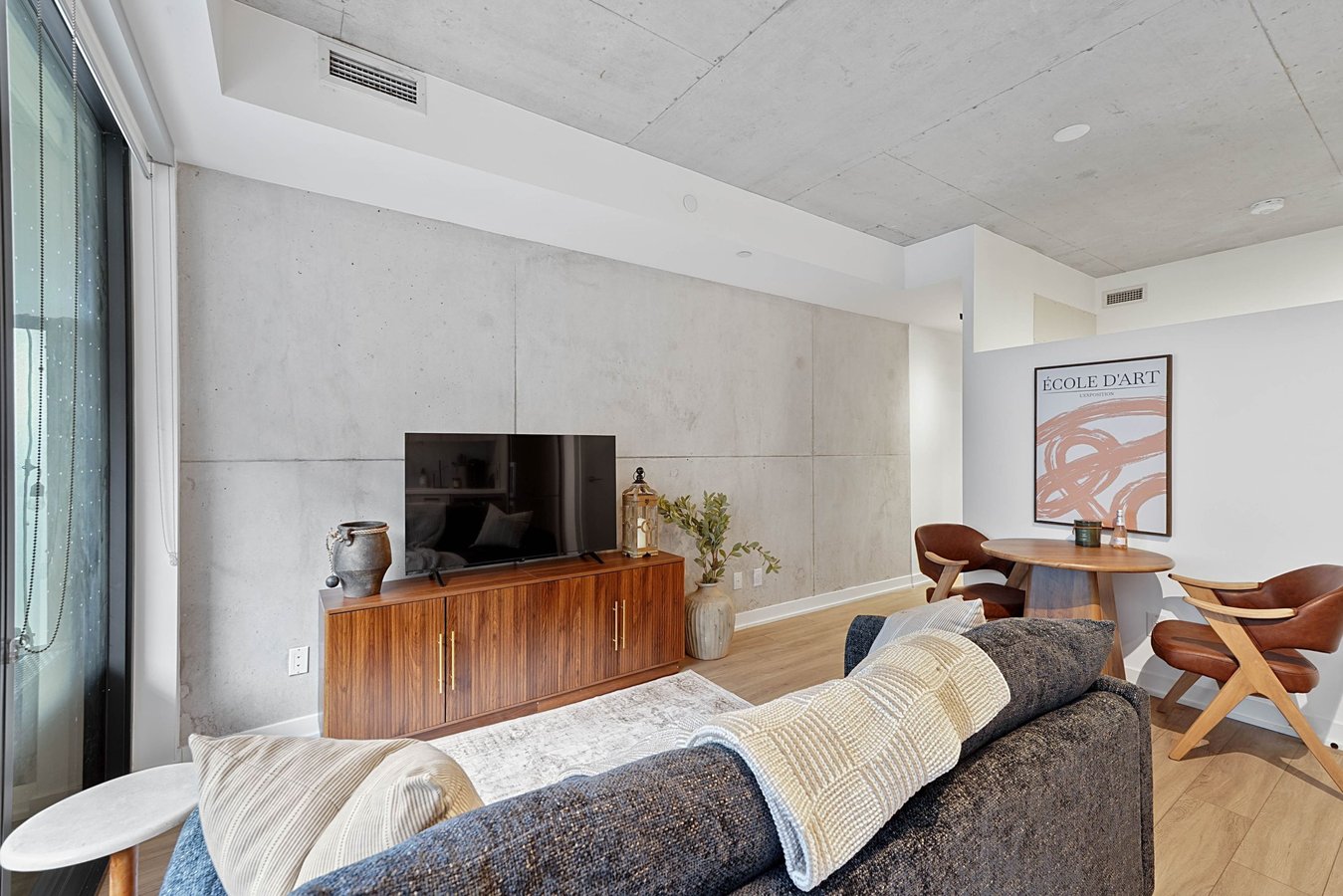 458 Richmond Street West - Photo 3