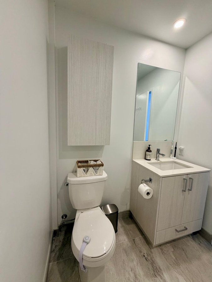 1787 Saint Clair Avenue West - Photo 8