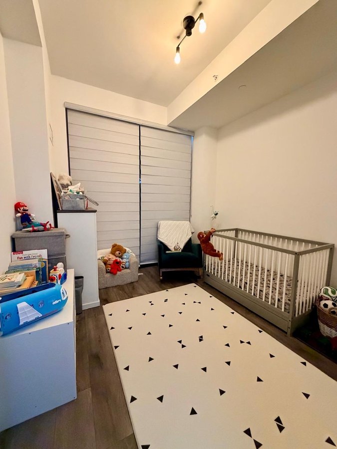 1787 Saint Clair Avenue West - Photo 11