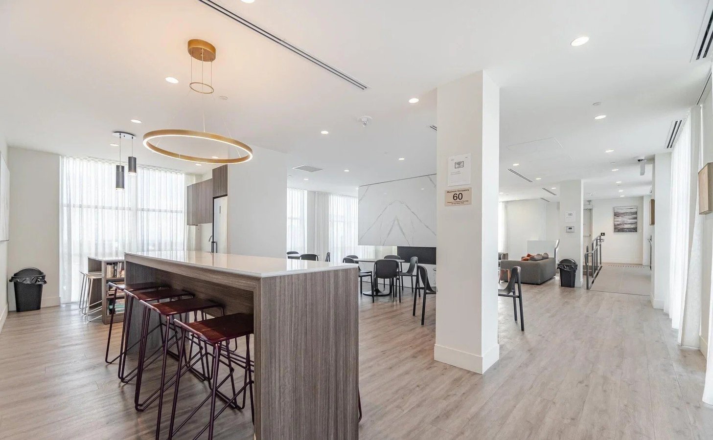 1787 Saint Clair Avenue West - Photo 20