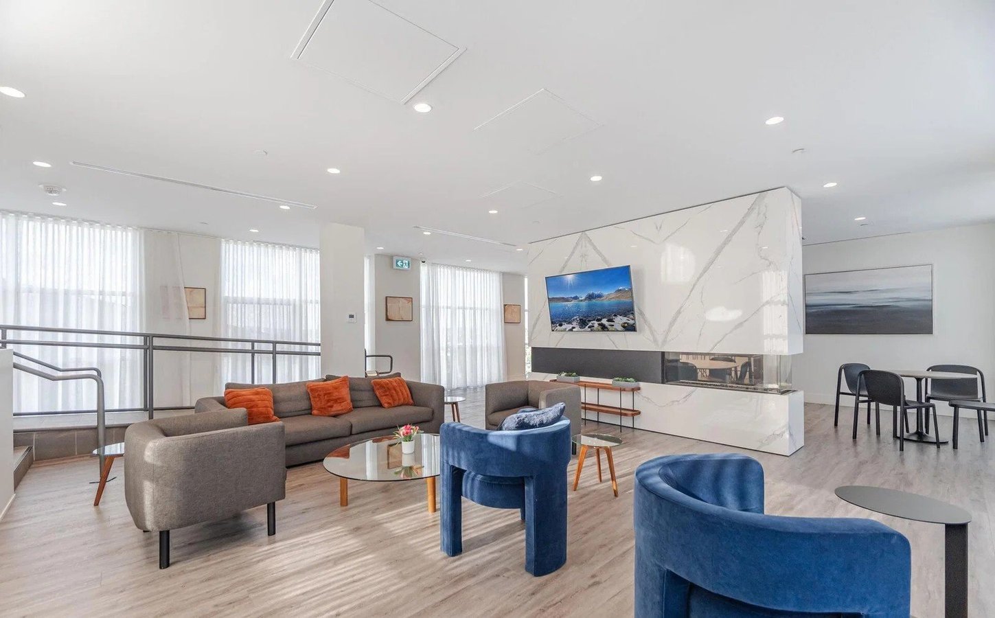 1787 Saint Clair Avenue West - Photo 21