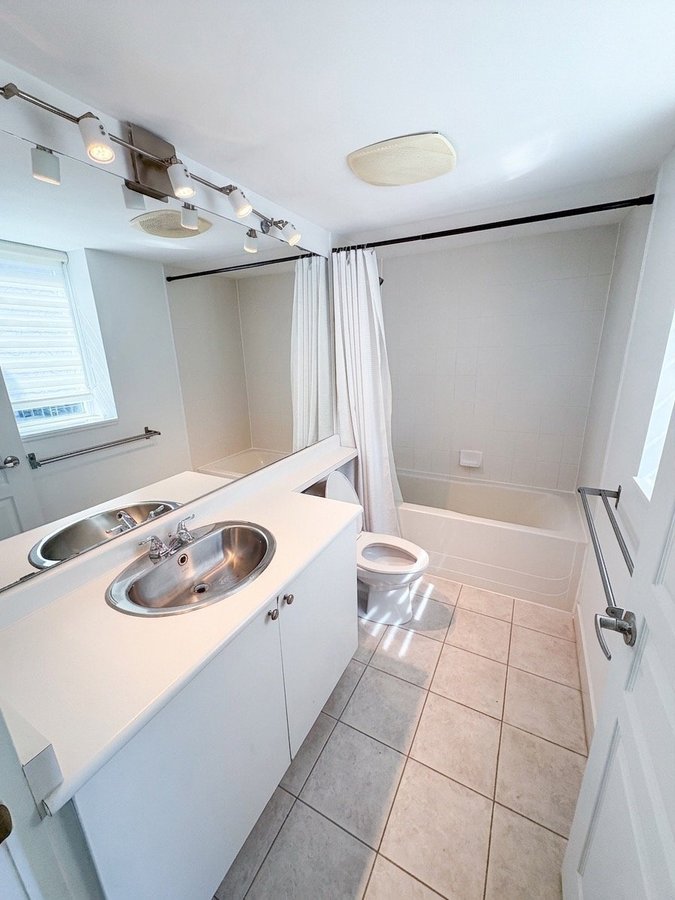 50 Lynn Williams Street - Photo 2
