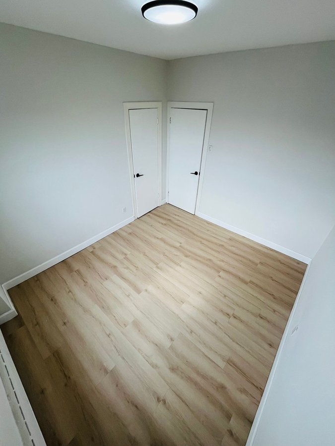 966 Saint Clair Avenue West - Photo 9