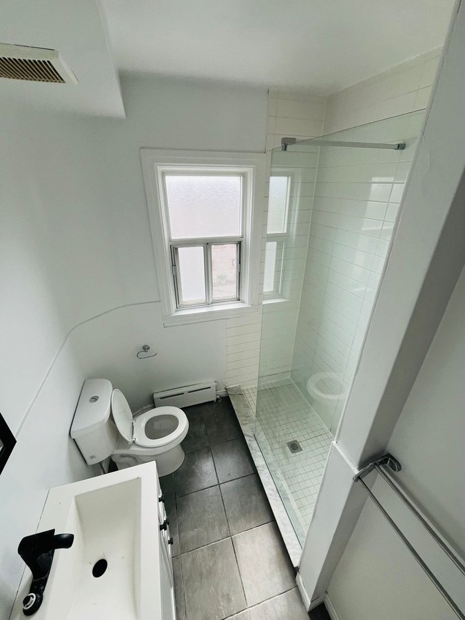 966 Saint Clair Avenue West - Photo 10