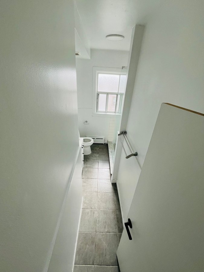 966 Saint Clair Avenue West - Photo 11