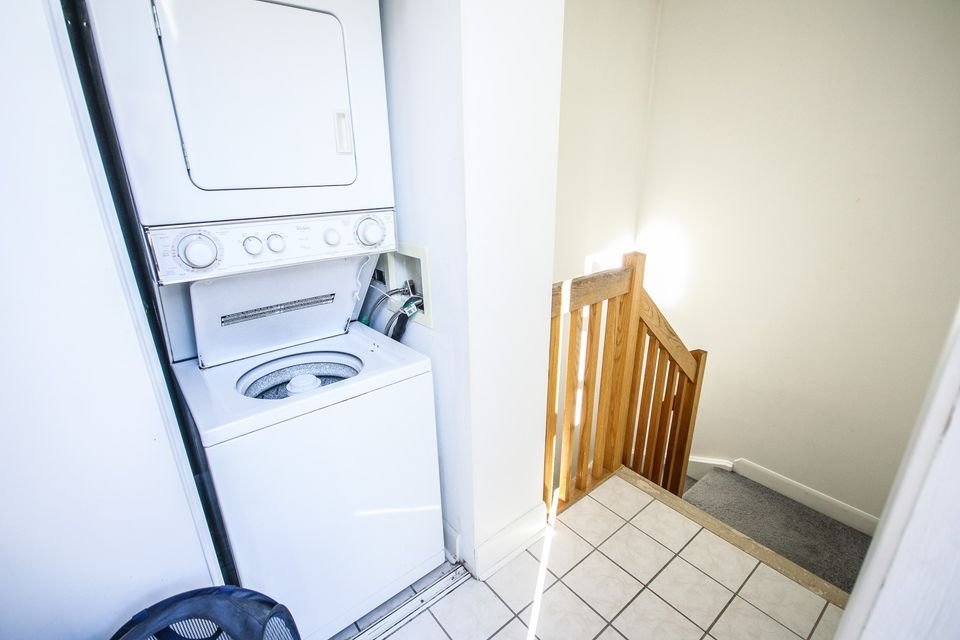 415 Jarvis Street - Photo 8