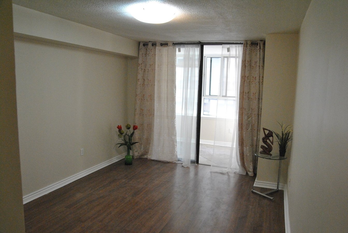 45 Carlton Street - Photo 4