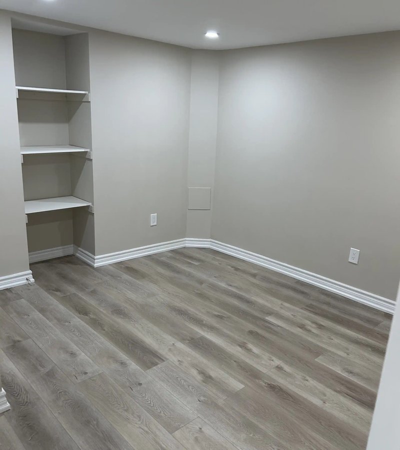 1365 King Street West - Photo 4