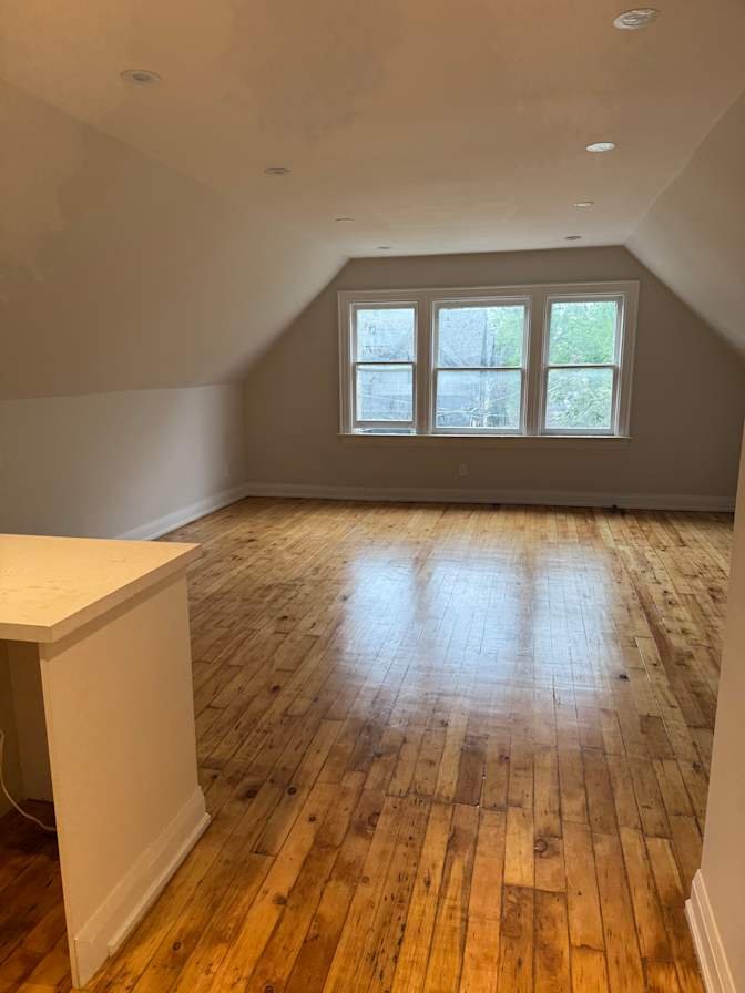 Bedford Road - Photo 2