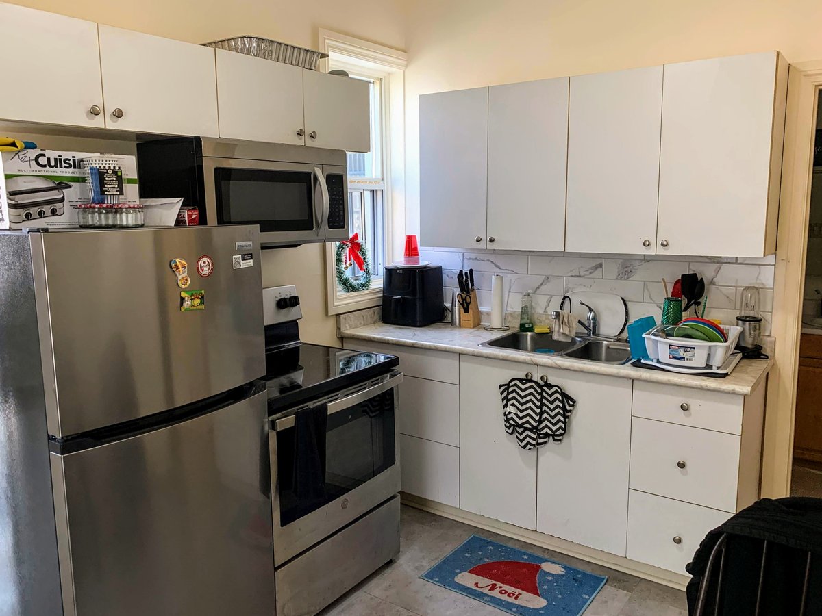 229 Pape Avenue - Photo 4