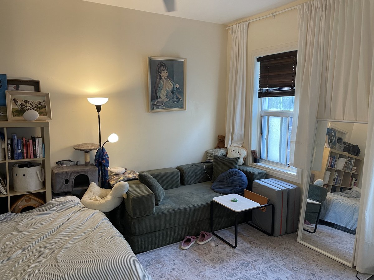 229 Pape Avenue - Photo 6