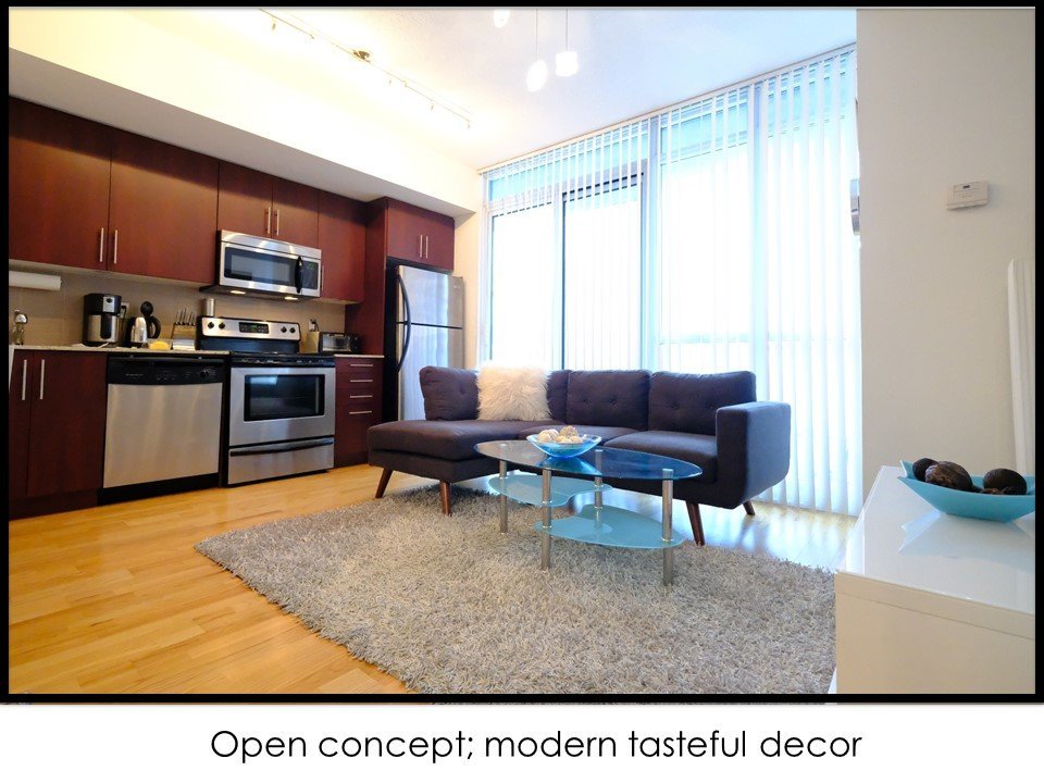 55 Bremner Boulevard - Photo 4