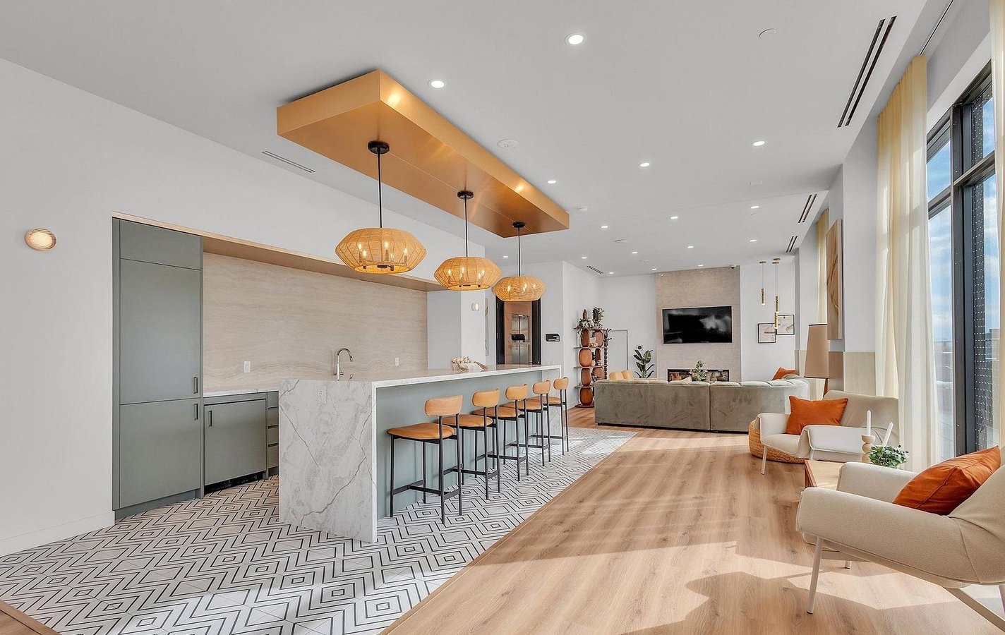 1660 Bloor Street West - Photo 14