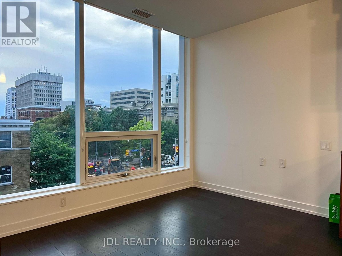 402 - 203 COLLEGE STREET - Photo 2