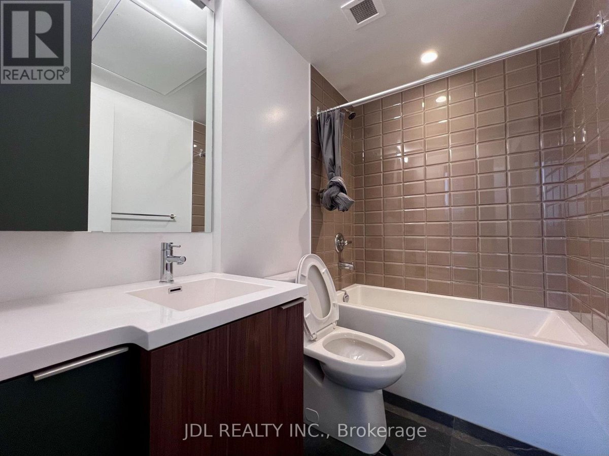402 - 203 COLLEGE STREET - Photo 6