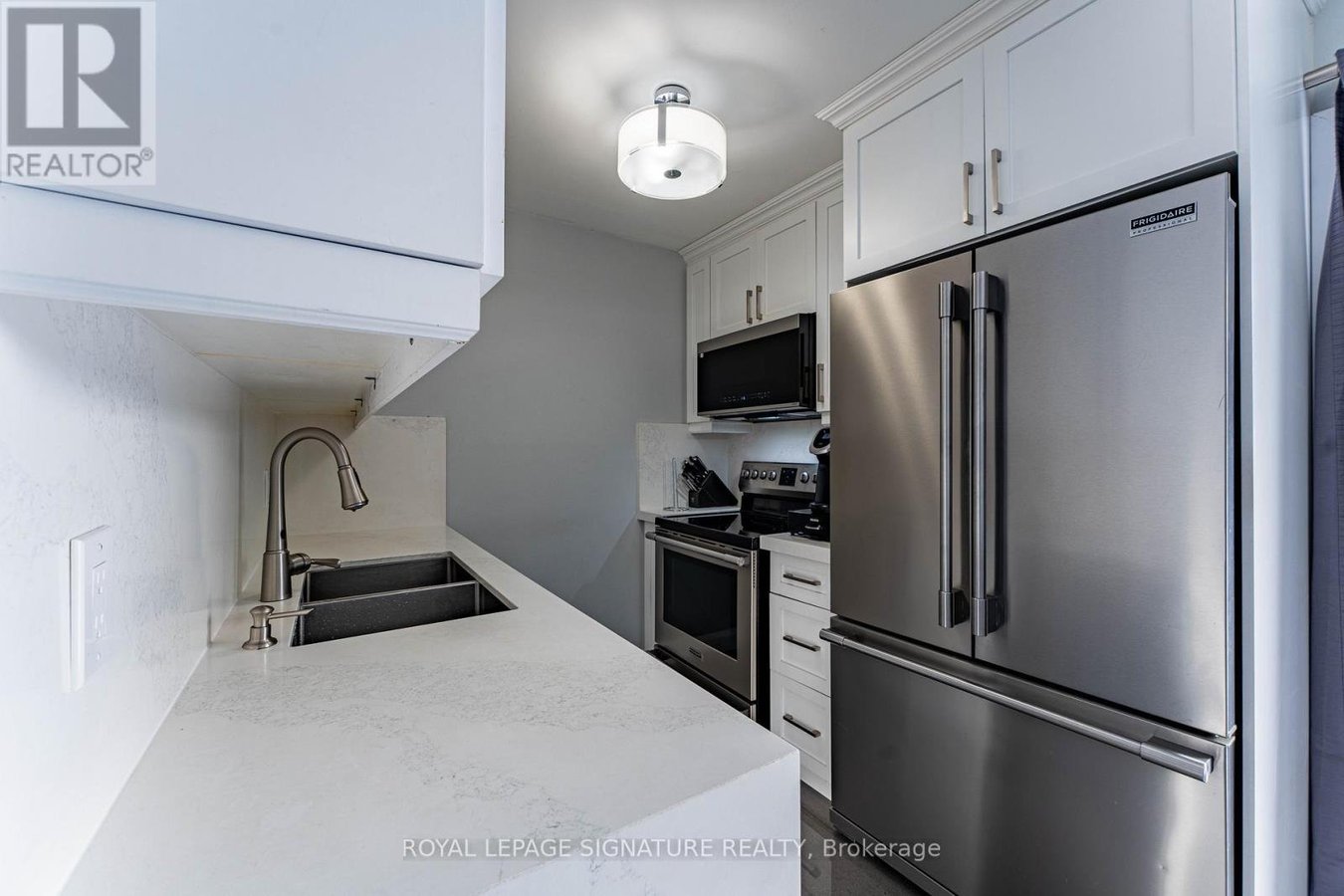 25 HUN CRESCENT - Photo 13