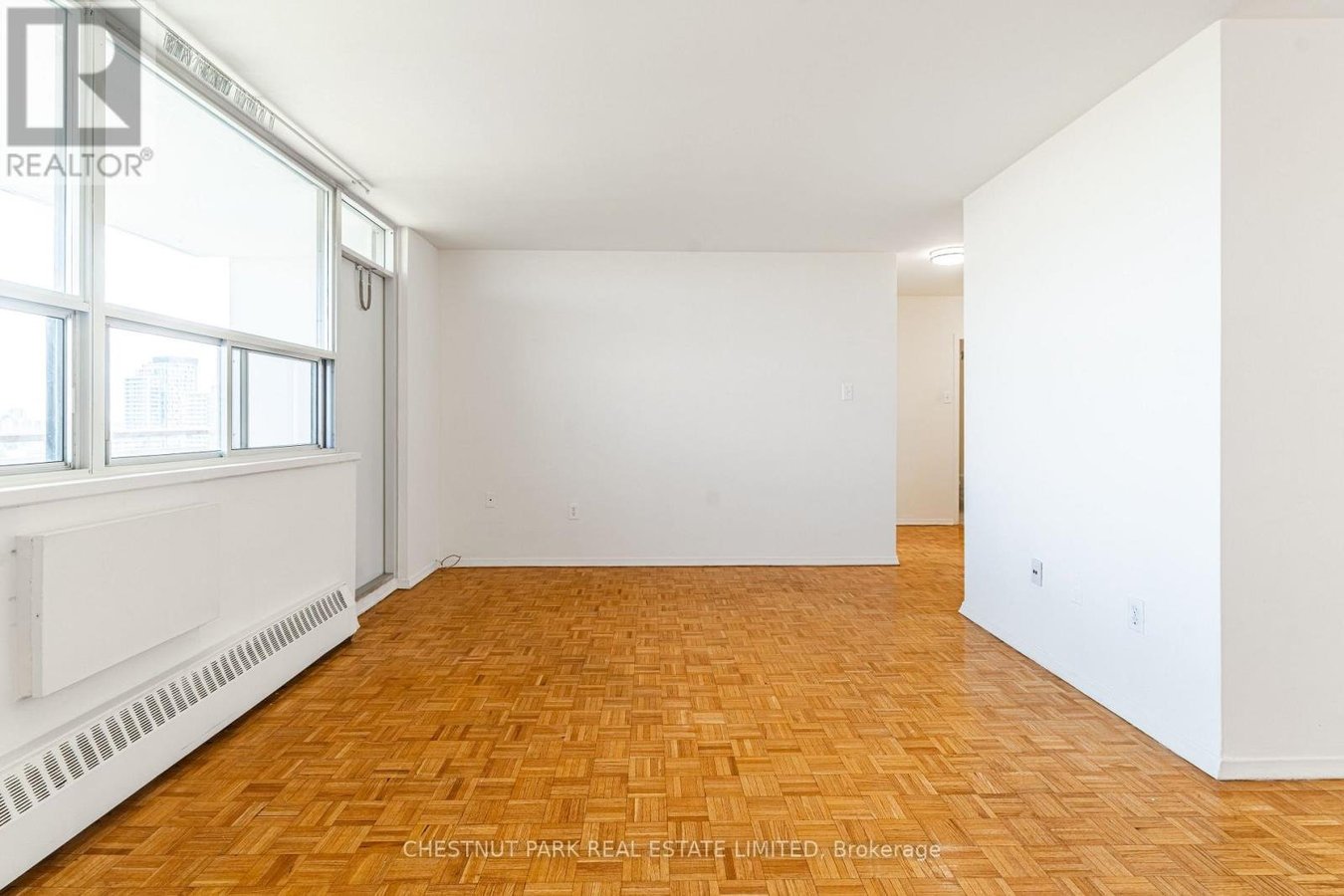 1507 - 40 GODSTONE ROAD - Photo 5