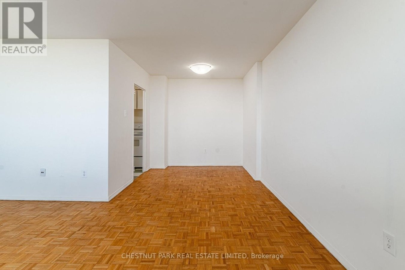 1507 - 40 GODSTONE ROAD - Photo 9