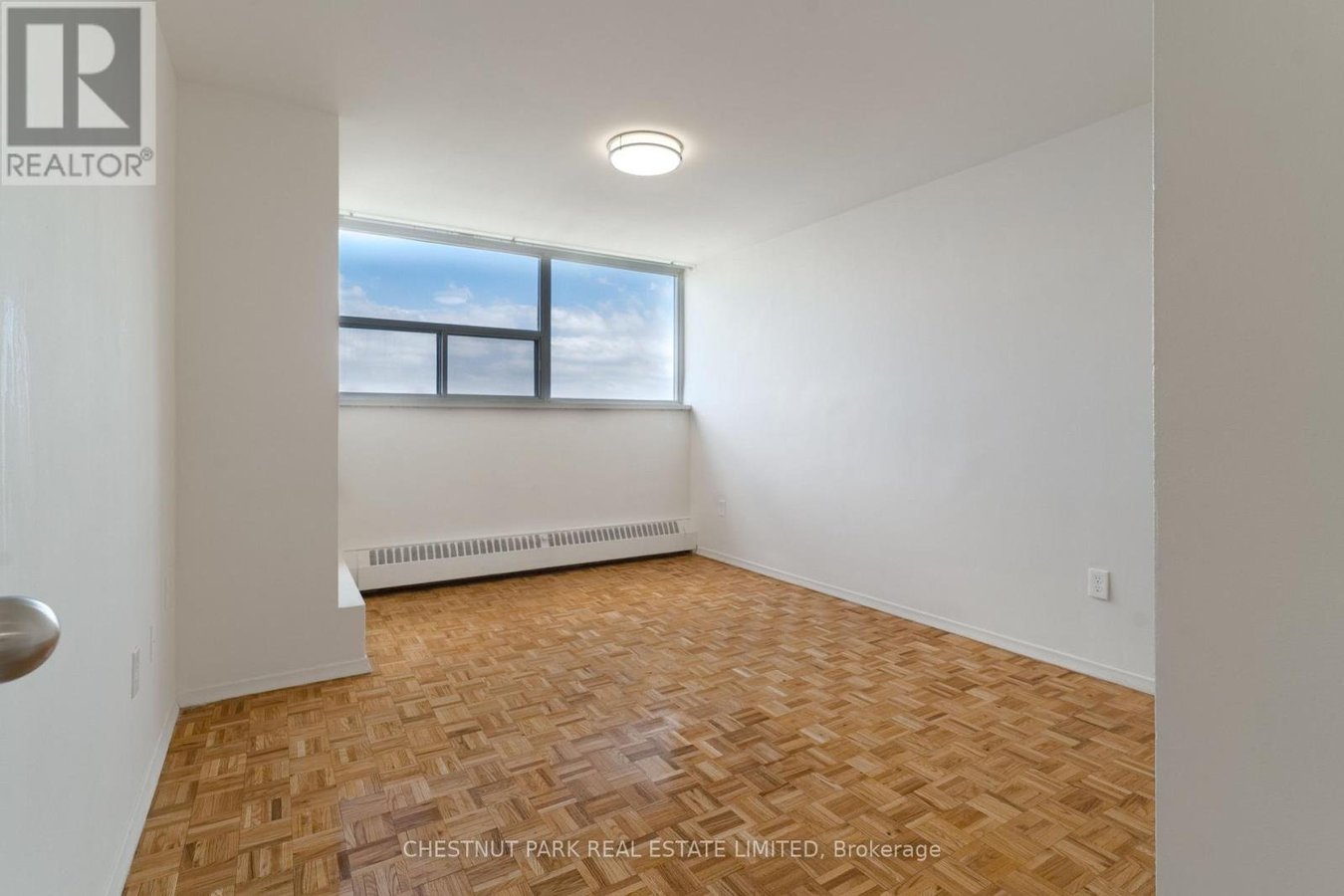 1507 - 40 GODSTONE ROAD - Photo 18