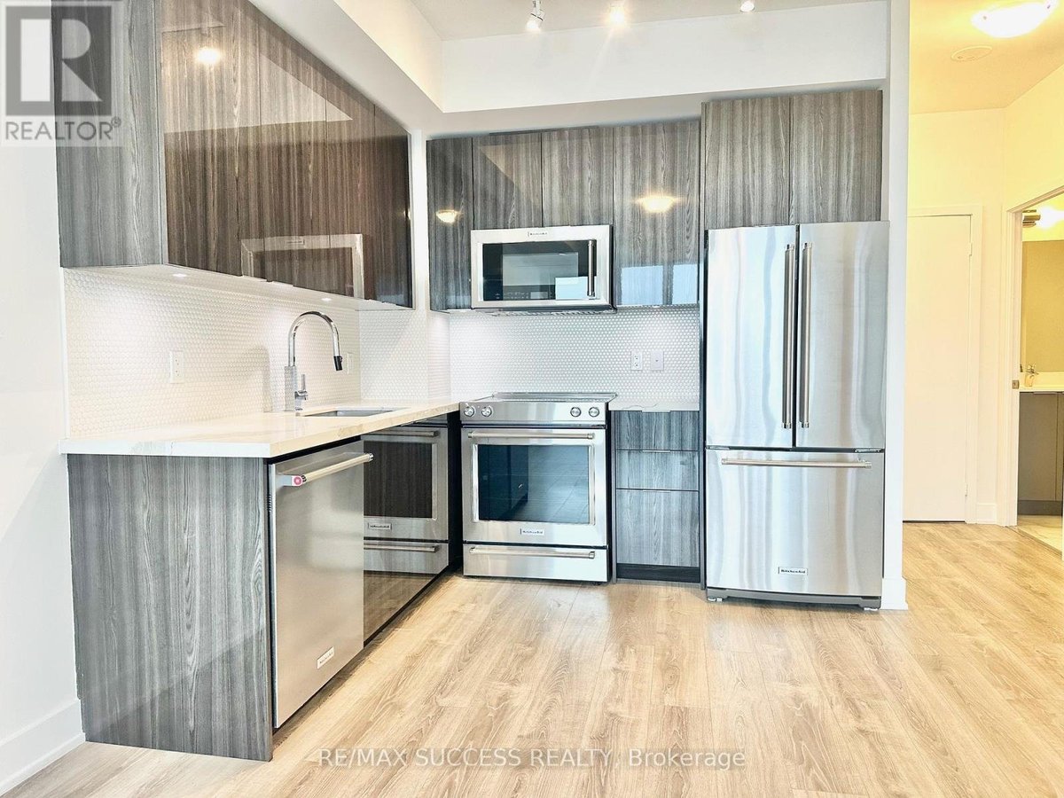 2617 - 30 SHORE BREEZE DRIVE - Photo 10