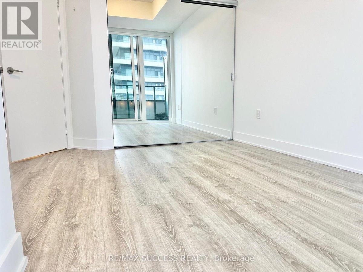 2617 - 30 SHORE BREEZE DRIVE - Photo 19