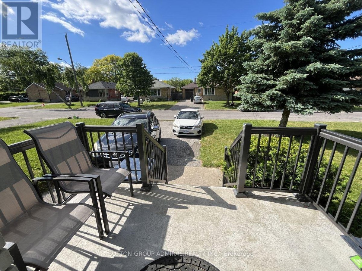 81 SEARLE AVENUE - Photo 3
