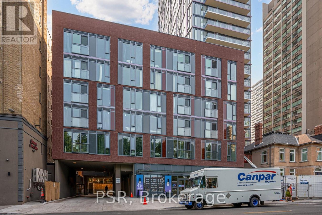 422 - 308 JARVIS STREET - Photo 3