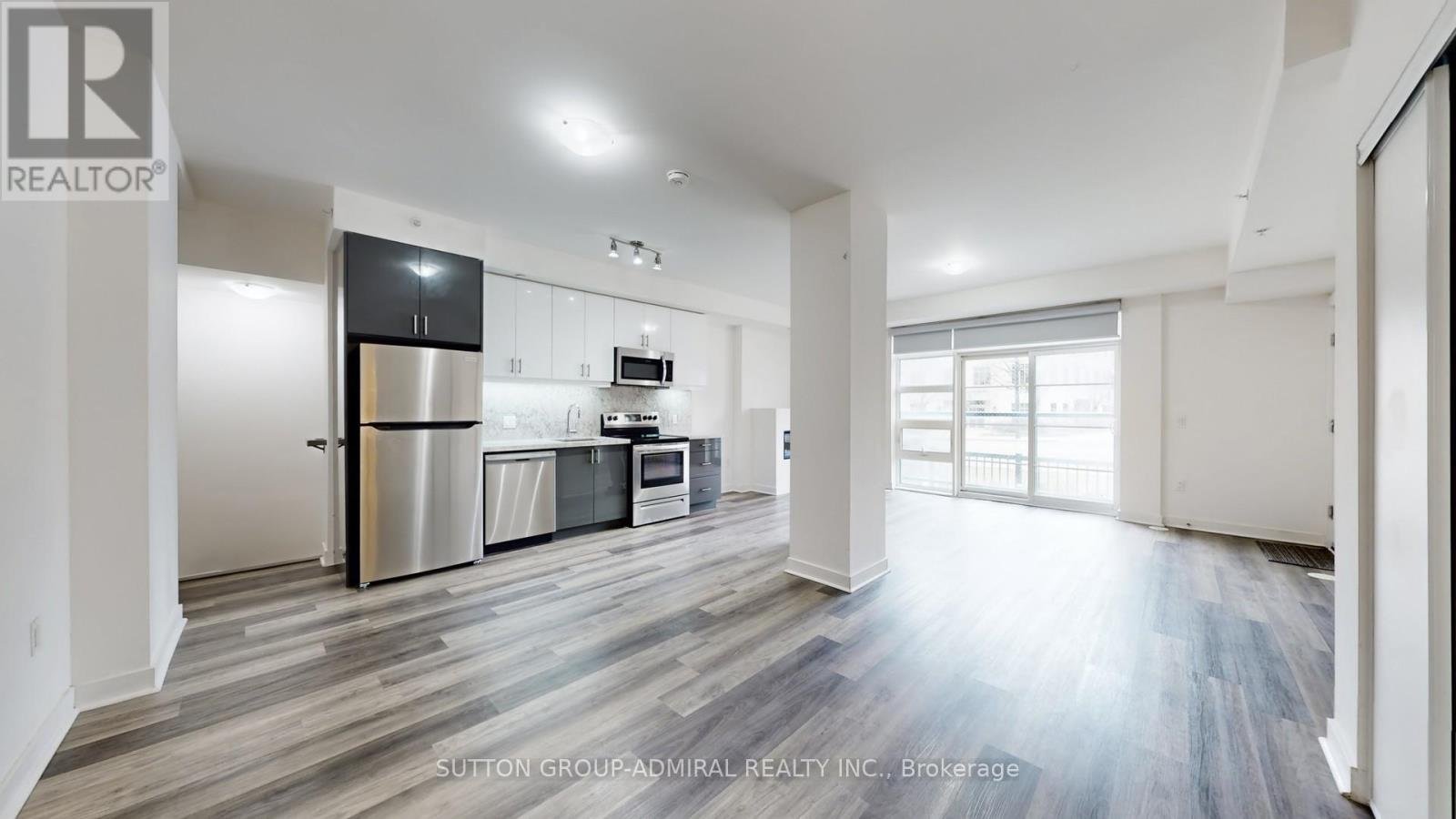 11 - 57 FINCH AVENUE W - Photo 2