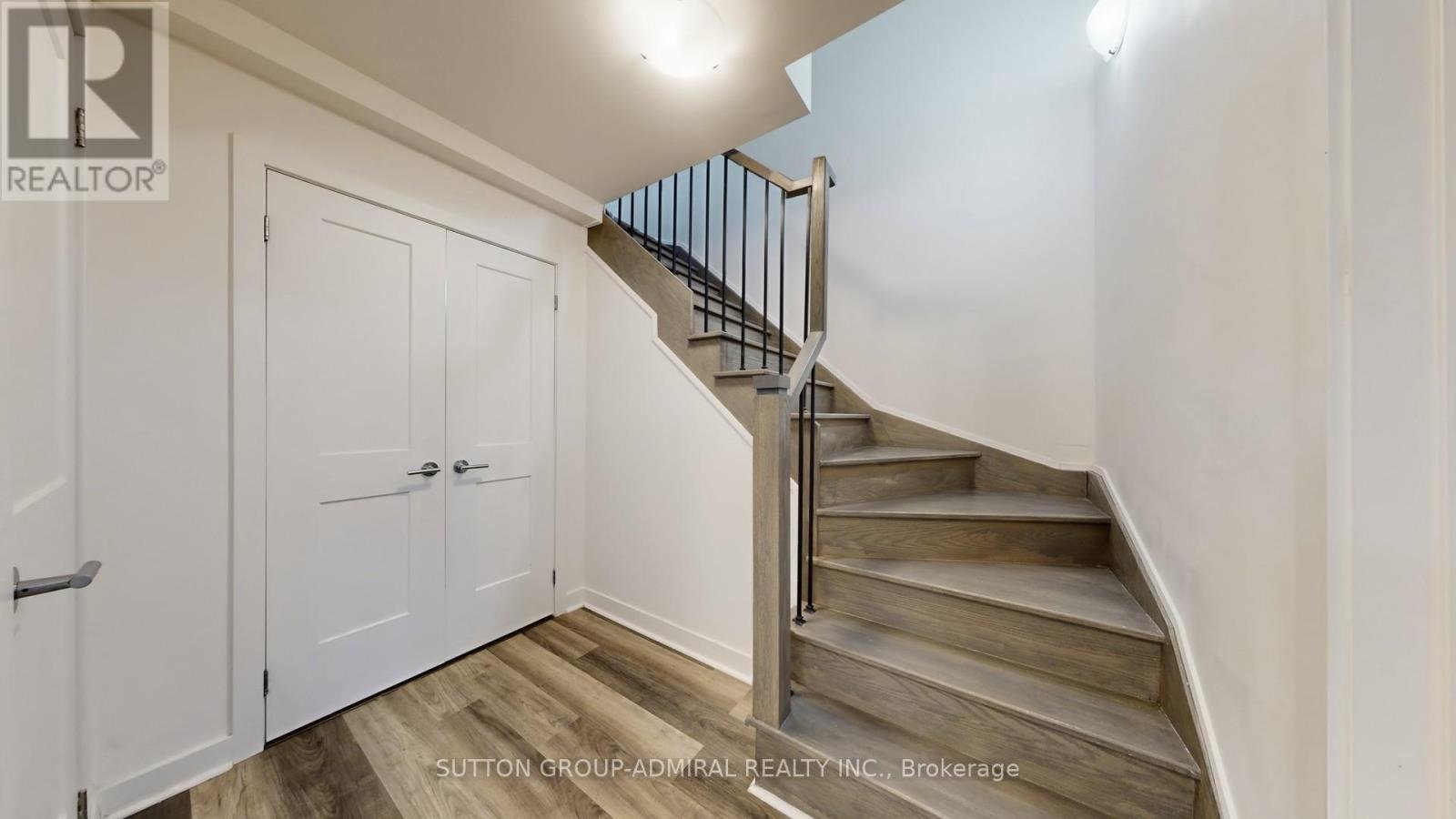 11 - 57 FINCH AVENUE W - Photo 11