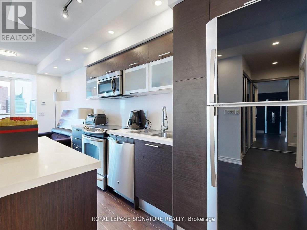 4508 - 386 YONGE STREET - Photo 17