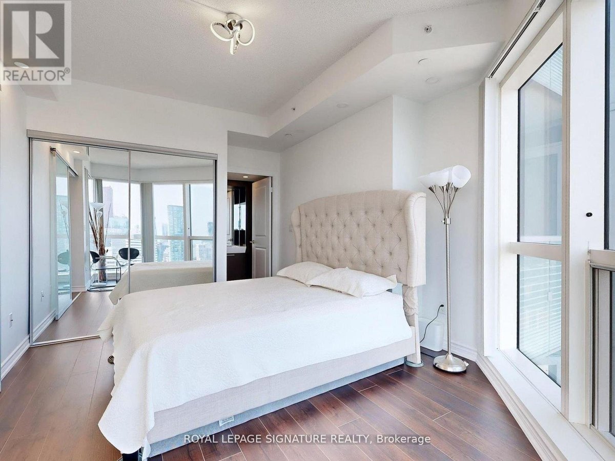 4508 - 386 YONGE STREET - Photo 19