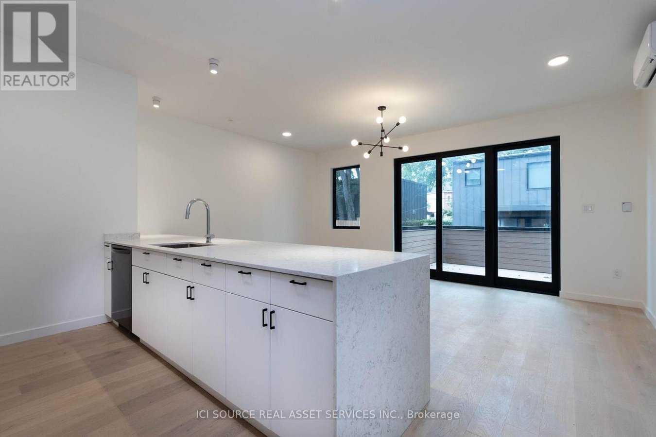 C - 60 JONES AVENUE - Photo 3