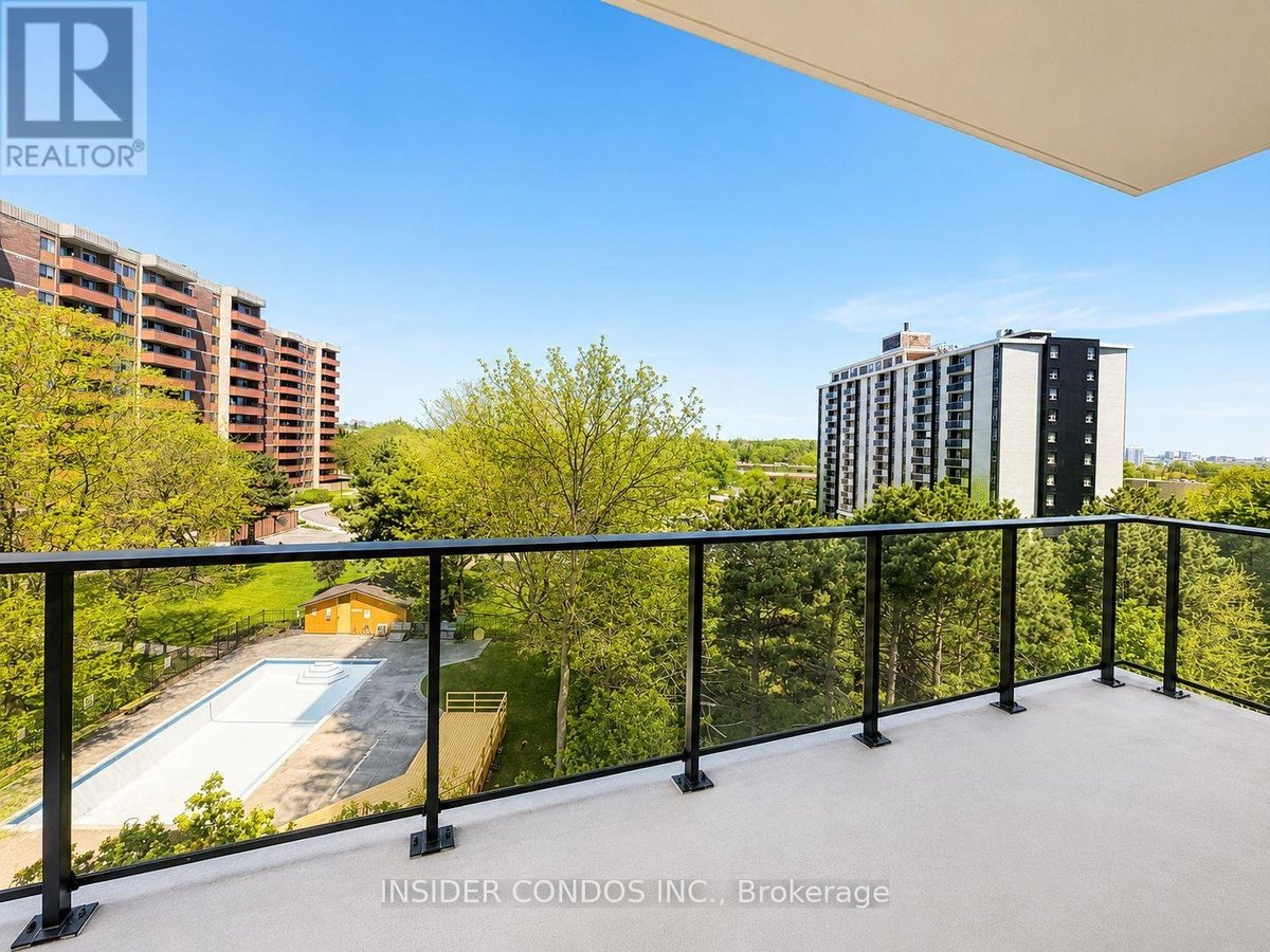 602 - 4010 EGLINTON AVENUE W - Photo 4