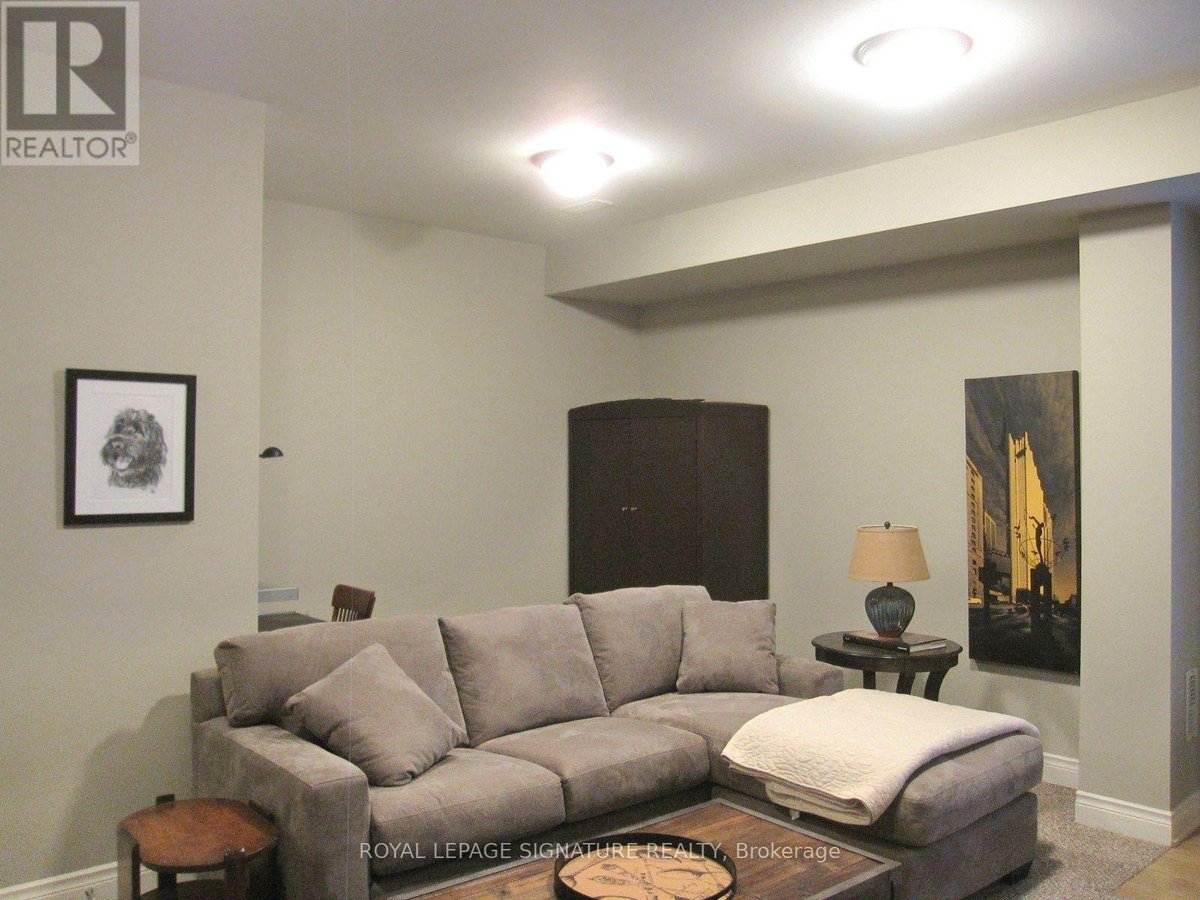 18B ALGOMA STREET - Photo 11