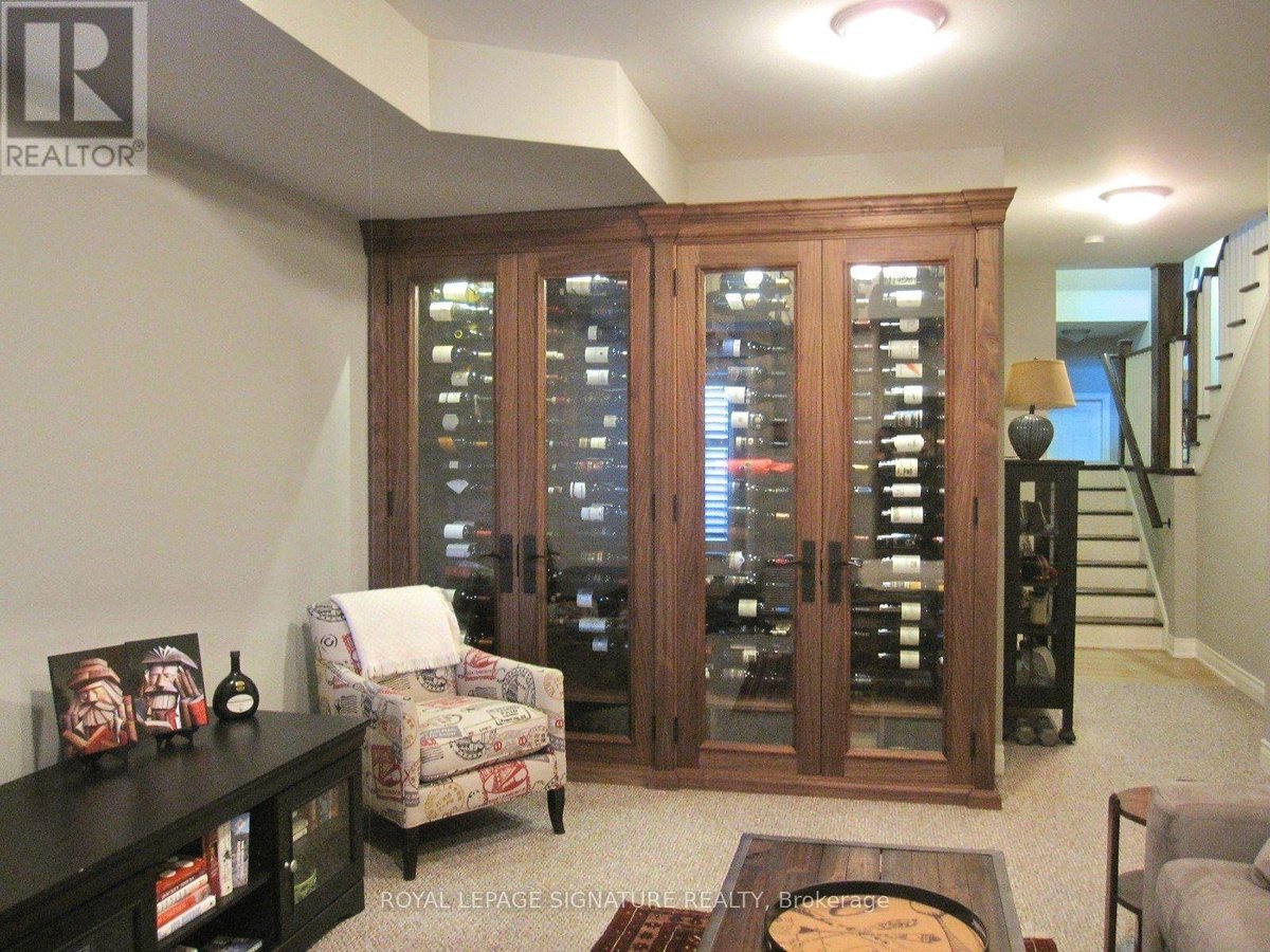 18B ALGOMA STREET - Photo 12