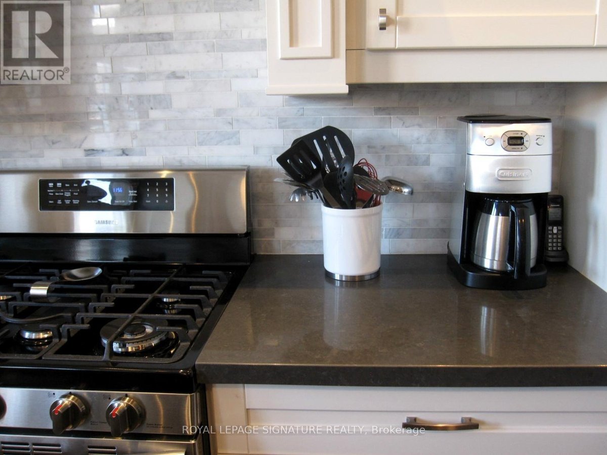 18B ALGOMA STREET - Photo 15