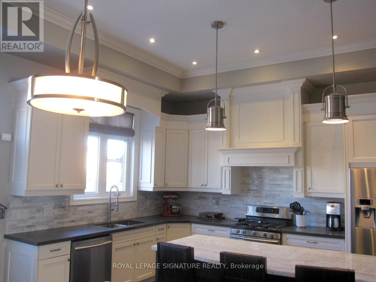 18B ALGOMA STREET - Photo 17