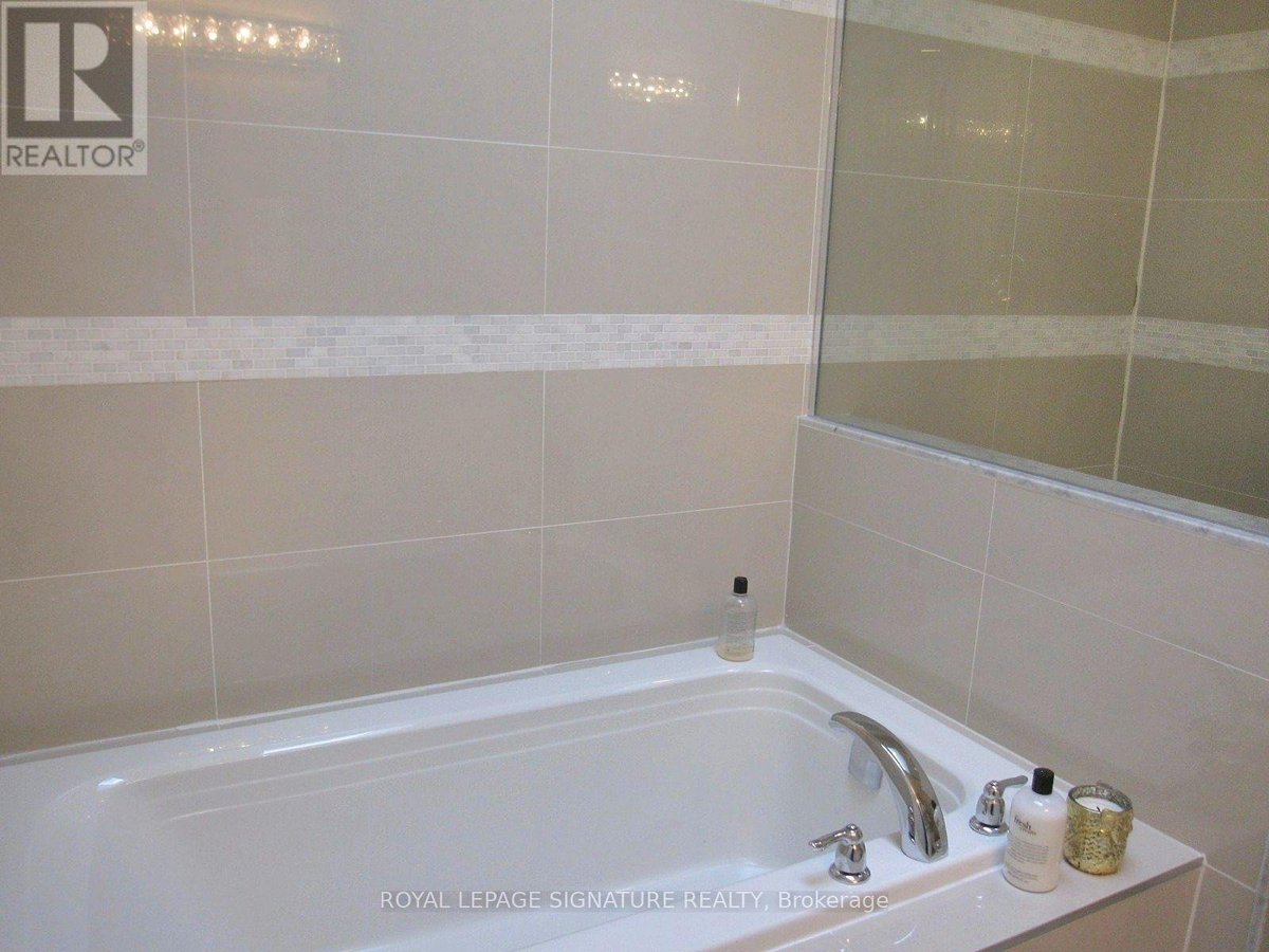 18B ALGOMA STREET - Photo 32