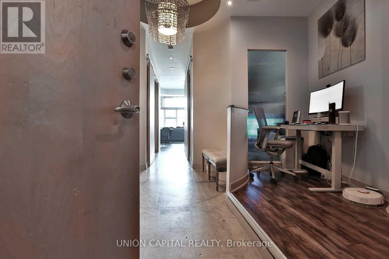 708 - 155 DALHOUSIE STREET - Photo 3
