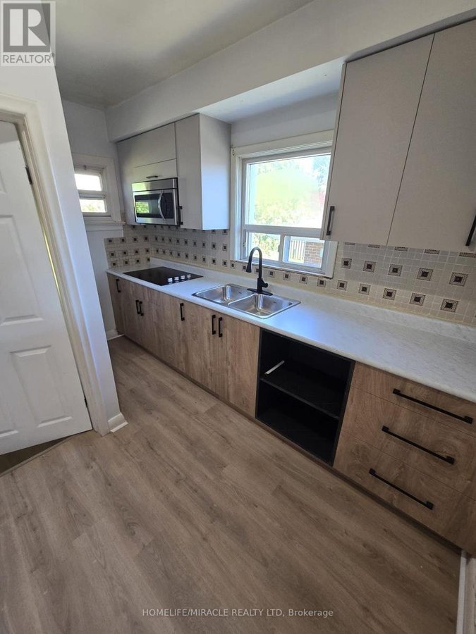91 PITT AVENUE - Photo 5
