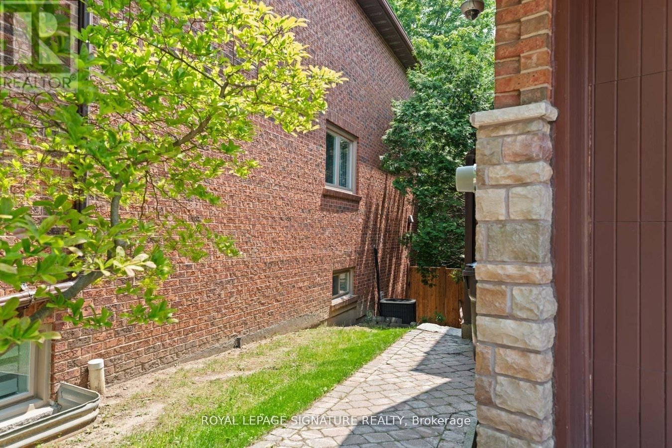 23 BRANDY COURT - Photo 3