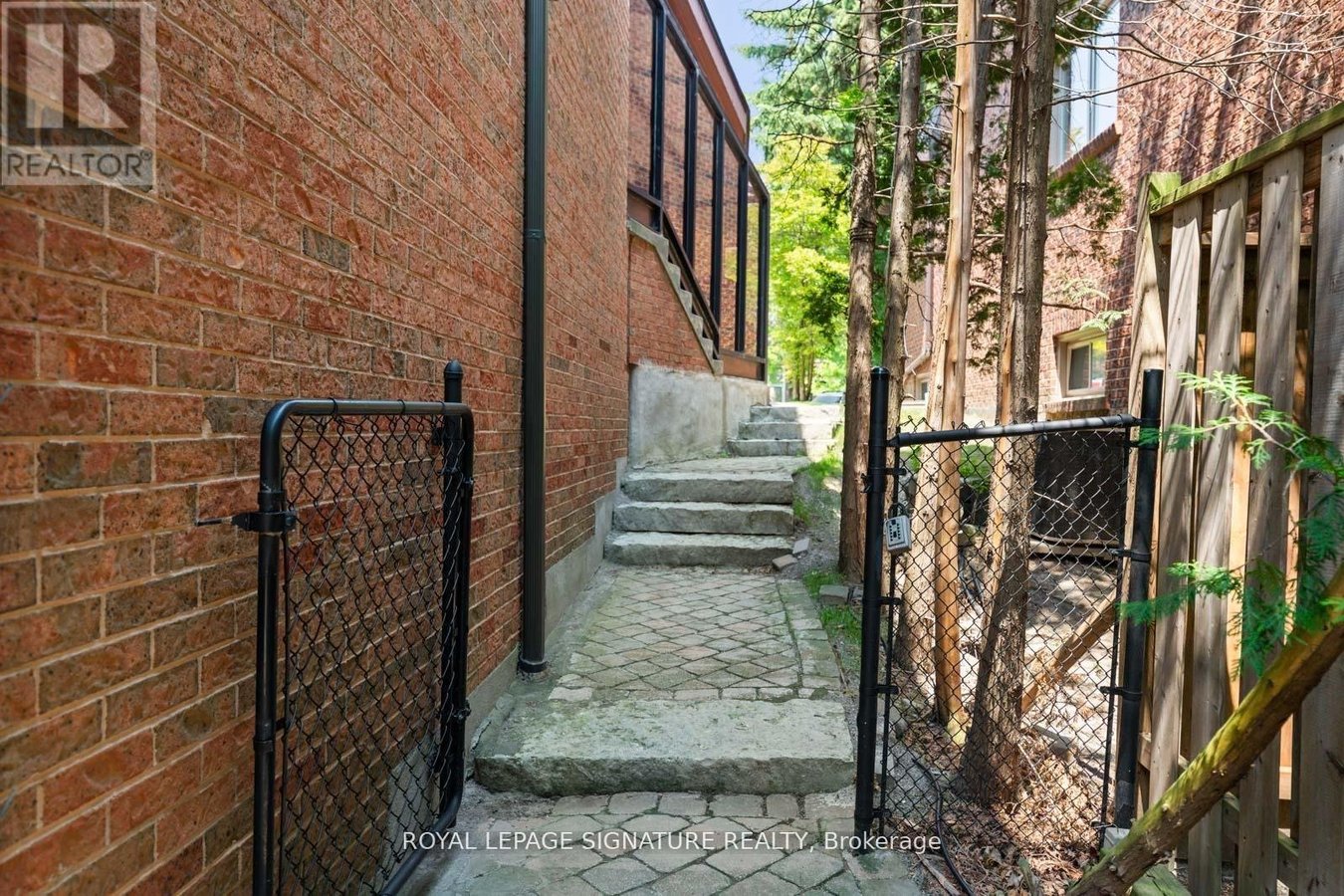 23 BRANDY COURT - Photo 4
