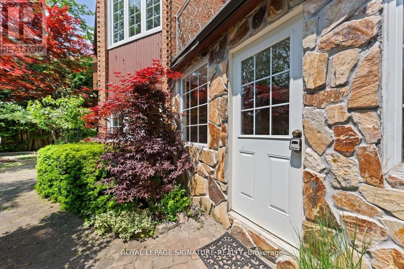 23 BRANDY COURT - Photo 8