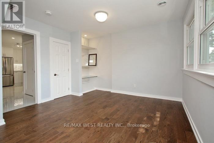 UPPER LEVEL - 420 ANNETTE STREET - Photo 7