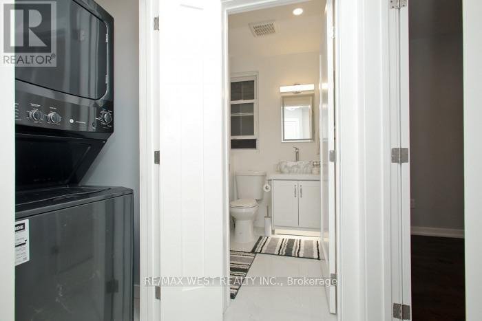 UPPER LEVEL - 420 ANNETTE STREET - Photo 17