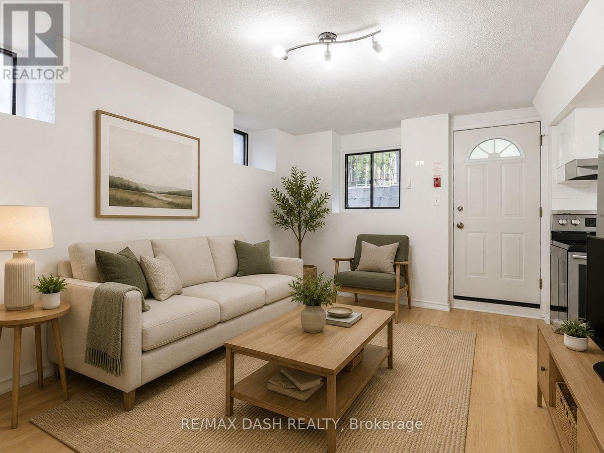 B2 - 663 HURON STREET - Photo 2