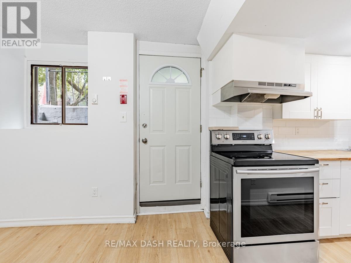 B2 - 663 HURON STREET - Photo 5