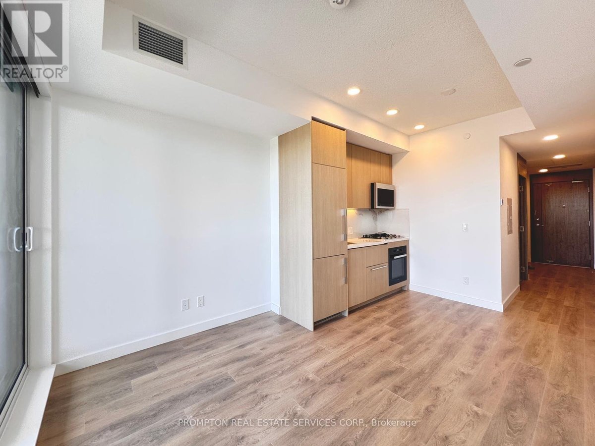 1607 - 18 ESTHER SHINER BOULEVARD - Photo 3